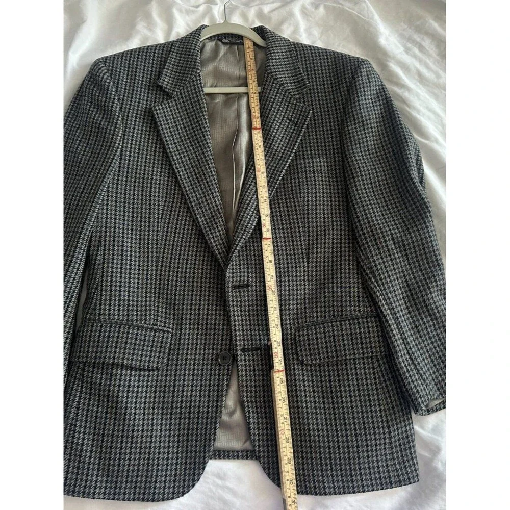 Vintage Halston 100% Wool Tweed Blazer Mens 38R Houndstooth USA Sport Coat